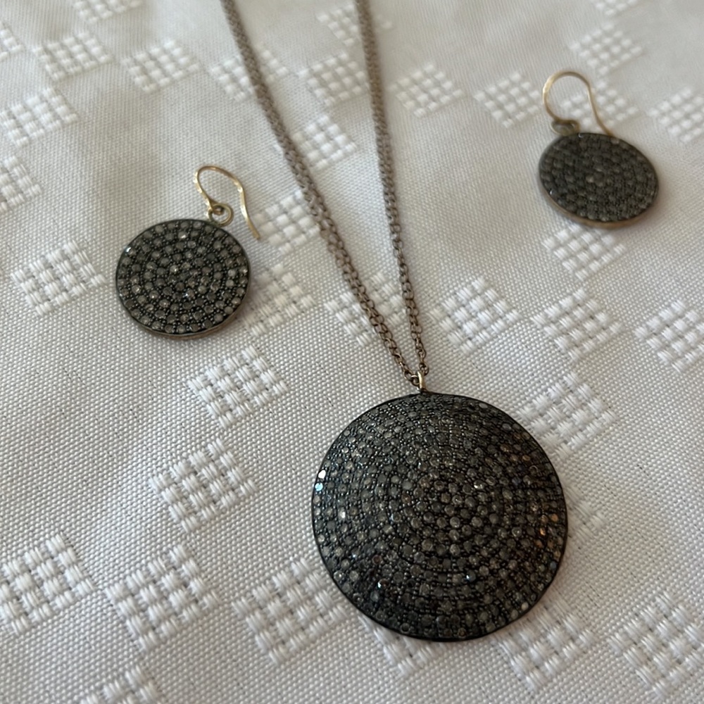 DIAMOND NECKLACE & EARRING SET IN CIRCLE SHIELD STYLE ON ANTIQUE SILVER